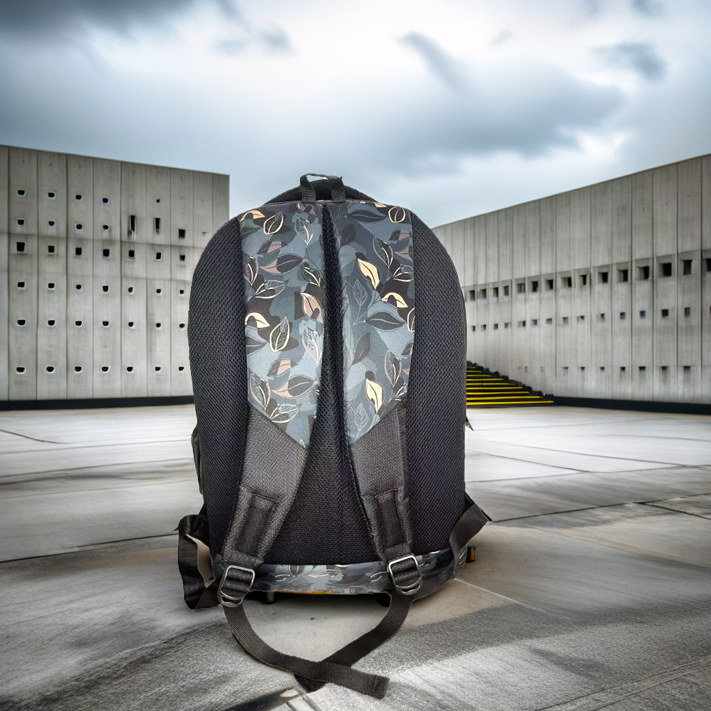 Bloom 18" Black