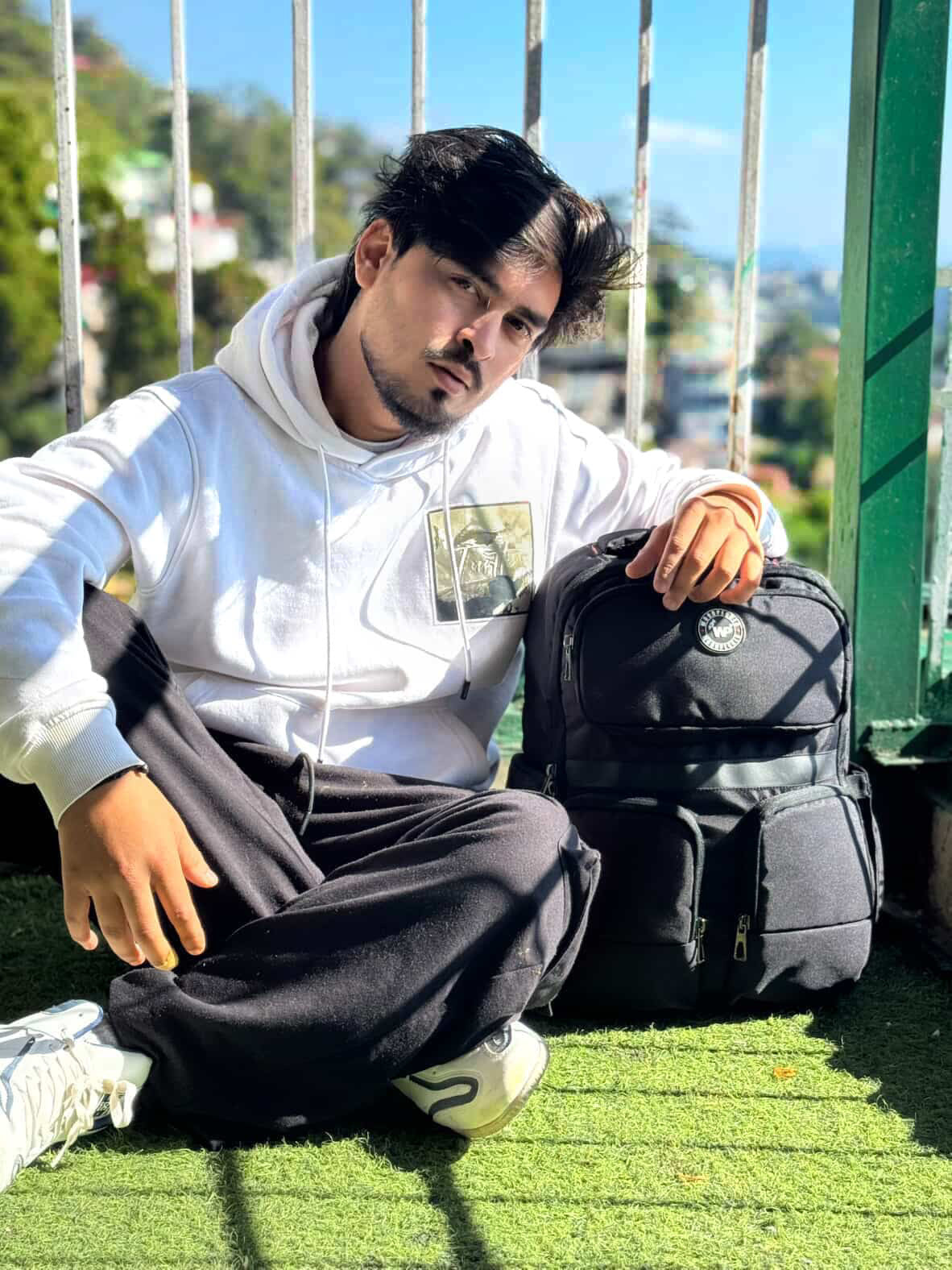 Vault Black
